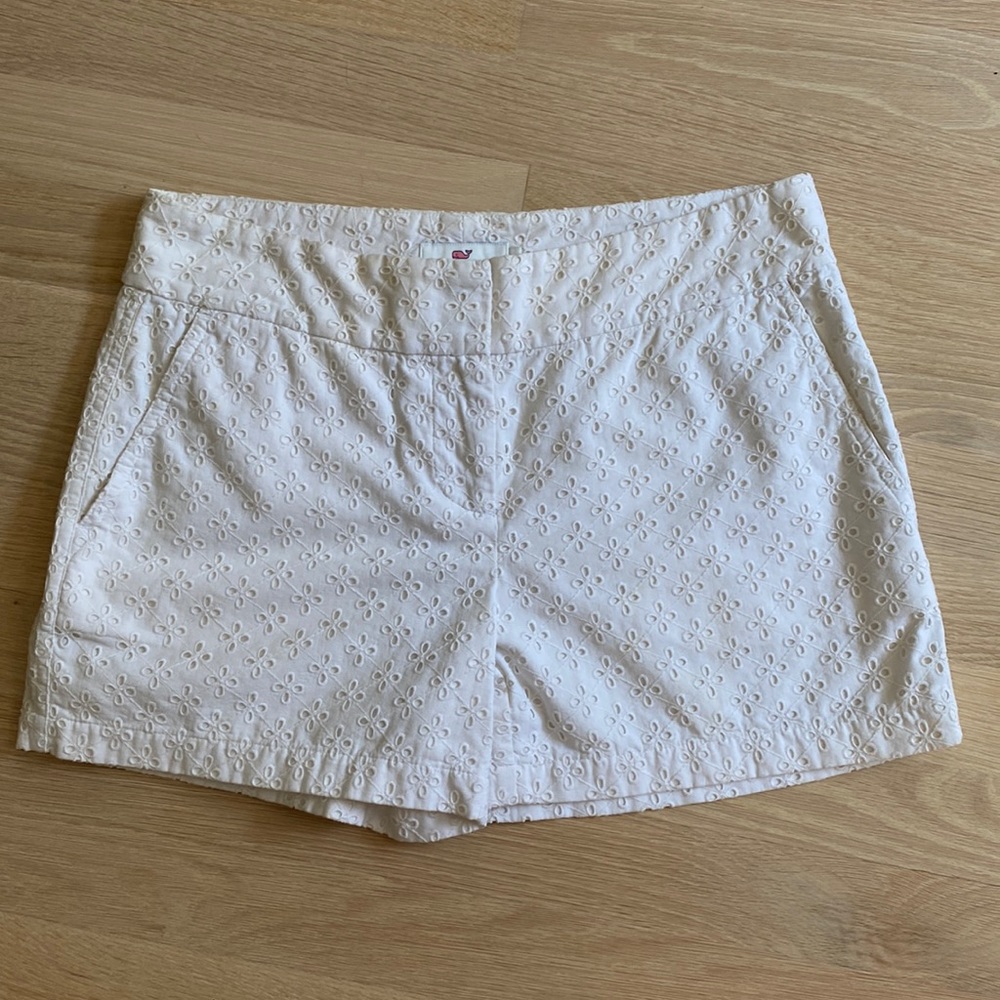 Vineyard Vines eyelet shorts
